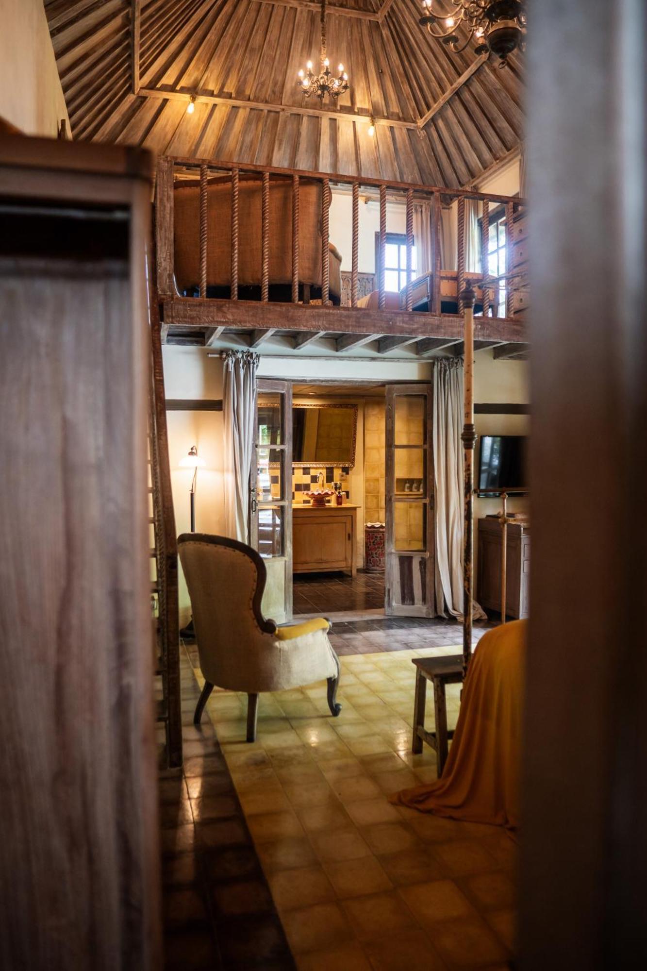 Balquisse Heritage Hotel Джимбаран Экстерьер фото